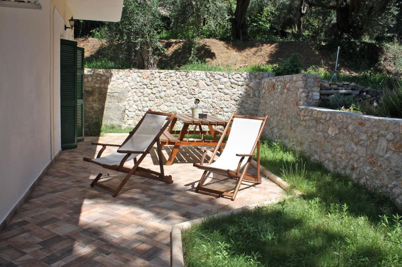 Dolphin Apartments Paleokastritsa Exterior foto